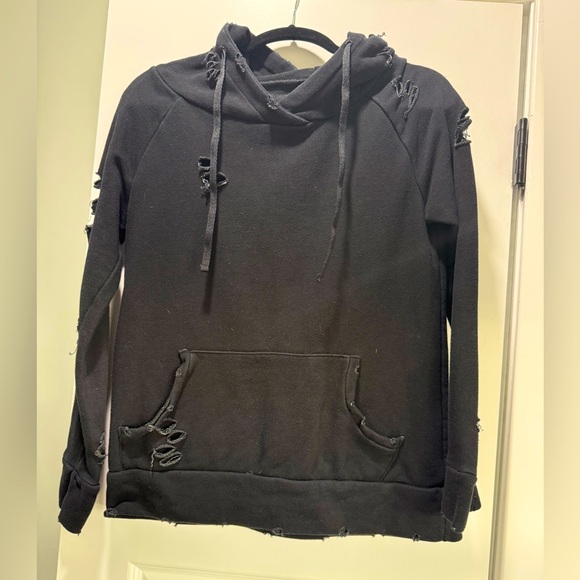 Tops Chelsea Deboer Lily Lottie Black Distressed Hoodie Size Small